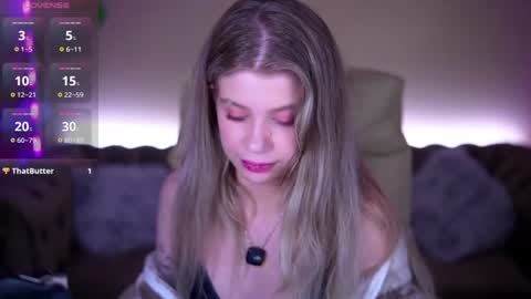 Sandy online show from June 2026 02:42:01 AM