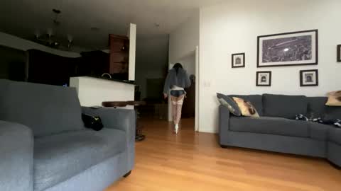 Santana online show from November 2025 06:38:02 AM