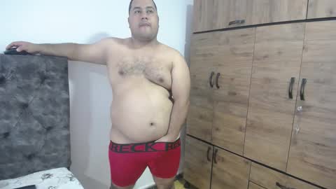 Snapshot of santi_hothot chatting on September 2025 07:39:02 PM Santiago online show from September 2025 07:39:02 PM