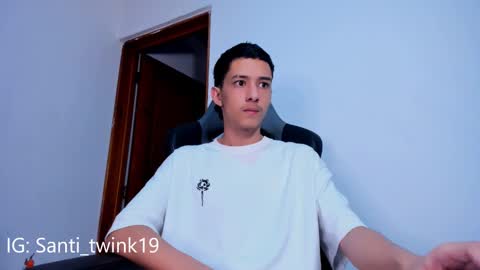 Snapshot of santi_twink19 chatting on February 2025 12:25:02 PM santi_twink19 online show from February 2025 12:25:02 PM