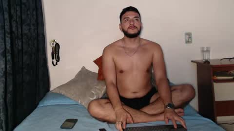 santiexxx online show from May 2026 02:05:02 AM