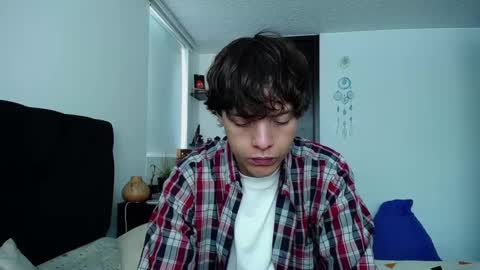 Santii online show from December 2024 06:45:02 PM