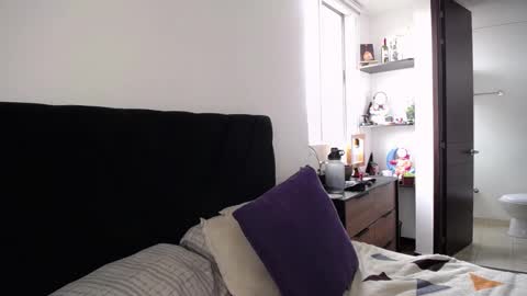 Santii online show from February 2025 07:59:02 PM