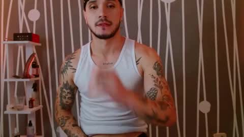 Santy Torres online show from March 2025 03:02:02 AM