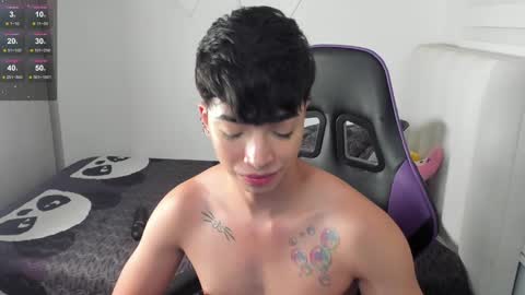 Snapshot of santy7u7 chatting on December 2024 04:14:01 PM Mr. Santiago online show from December 2024 04:14:01 PM