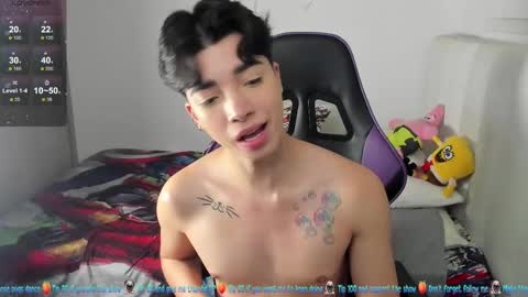 Snapshot of santy7u7 chatting on February 2025 01:08:02 PM Mr. Santiago online show from February 2025 01:08:02 PM