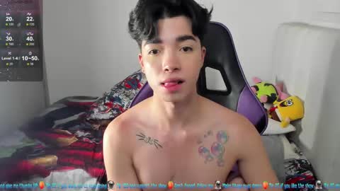 Snapshot of santy7u7 chatting on February 2025 04:14:02 PM Mr. Santiago online show from February 2025 04:14:02 PM