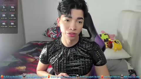 Snapshot of santy7u7 chatting on February 2025 01:10:01 PM Mr. Santiago online show from February 2025 01:10:01 PM