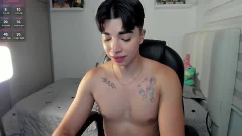 Snapshot of santy7u7 chatting on November 2025 01:26:02 PM Mr. Santiago online show from November 2025 01:26:02 PM