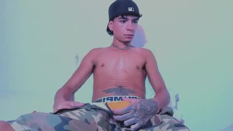 santy online show from February 2026 12:27:02 AM