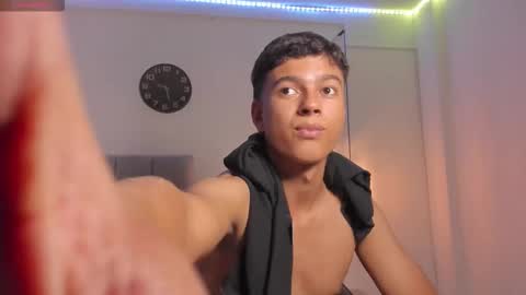 santy_stump online show from November 2025 09:15:02 PM