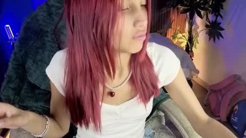 Snapshot of saphiire_ chatting on March 2026 12:23:01 PM saphi online show from March 2026 12:23:01 PM