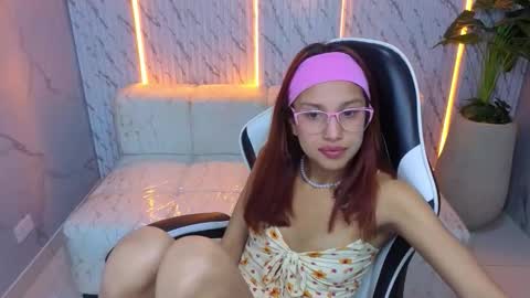 Online 800 to 1400 online show from December 2025 12:58:02 PM