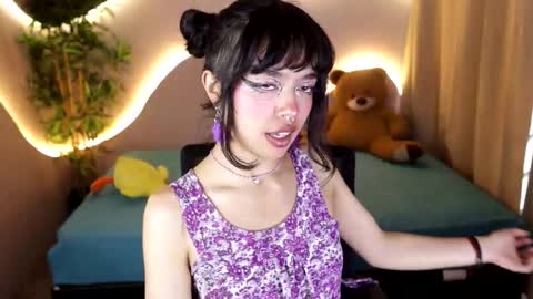 saphyralux online show from March 2026 09:56:02 PM