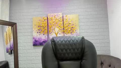    online show from November 2025 12:00:02 PM