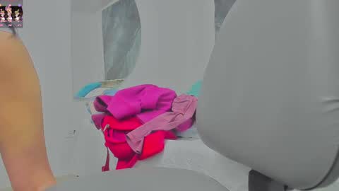 sara allenx online show from February 2025 11:36:02 AM