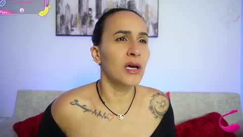 Snapshot of sara_charmy chatting on November 2025 11:27:02 AM online show from November 2025 11:27:02 AM