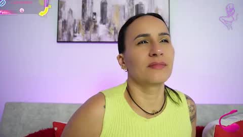 Snapshot of sara_charmy chatting on December 2025 11:37:01 AM online show from December 2025 11:37:01 AM