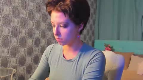 Sarah online show from November 2025 09:08:02 AM