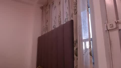 Snapshot of sara_johnson__ chatting on April 2026 10:52:02 AM sara_johnson__ online show from April 2026 10:52:02 AM