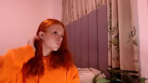 Snapshot of sara_johnson__ chatting on April 2026 10:17:02 AM sara_johnson__ online show from April 2026 10:17:02 AM