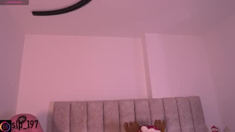 sara_lopee1 online show from December 2025 11:58:02 AM