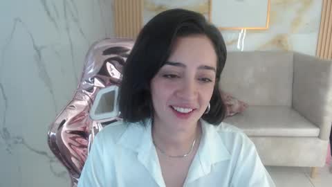 Sara  online show from October 2025 01:48:02 AM