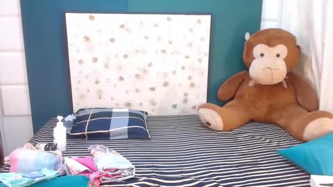 S A R A online show from December 2025 11:26:02 AM