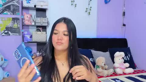 Sara Mendez online show from February 2025 12:04:02 AM