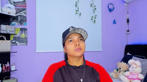 Sara Mendez online show from March 2025 11:33:01 PM