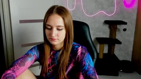 Snapshot of sara_rossse chatting on April 2026 08:44:01 PM Sara online show from April 2026 08:44:01 PM