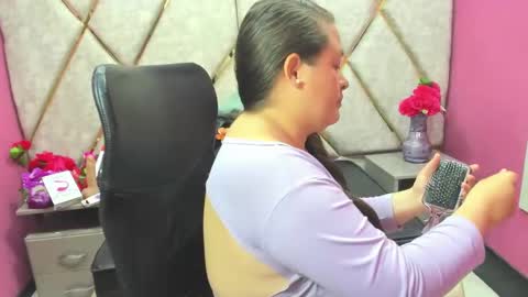 sara_thonson_ online show from April 2026 04:08:02 AM