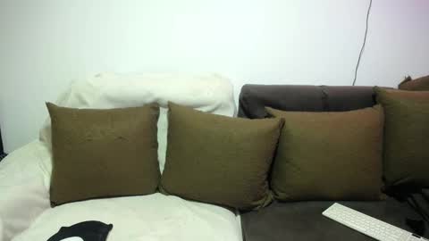 Snapshot of sara_winehouse1 chatting on February 2025 10:00:02 AM 1 online show from February 2025 10:00:02 AM