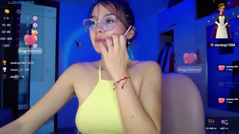 Bri  online show from December 2024 09:19:02 PM