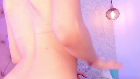 Snapshot of saraa_joness_ chatting on June 2026 07:58:02 PM Sara online show from June 2026 07:58:02 PM