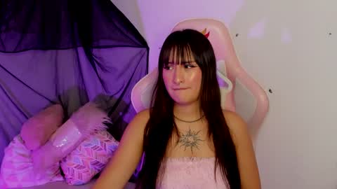 Sarah Ramirez online show from January 2025 04:12:02 AM