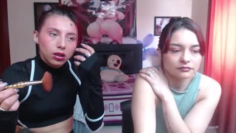 Alahia and Marilyn online show from March 2026 02:23:02 PM