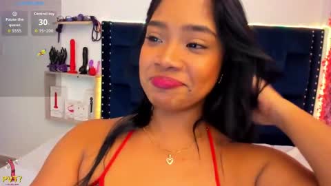 SARAHGIL online show from September 2025 02:48:01 AM