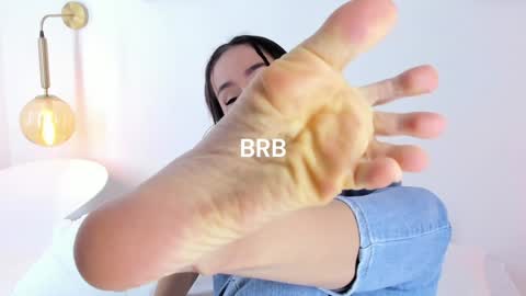 Sara online show from February 2025 08:34:01 PM