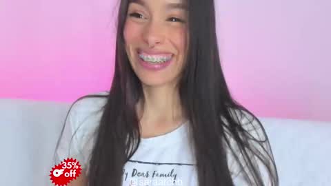 Sara online show from October 2025 05:13:02 PM