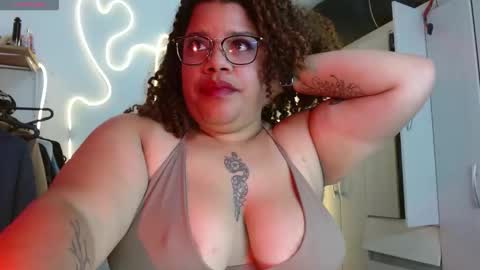 Snapshot of sarabbw173 chatting on February 2026 02:50:02 AM sarabbw173 online show from February 2026 02:50:02 AM