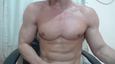 saradorj92 online show from November 2025 01:06:02 AM