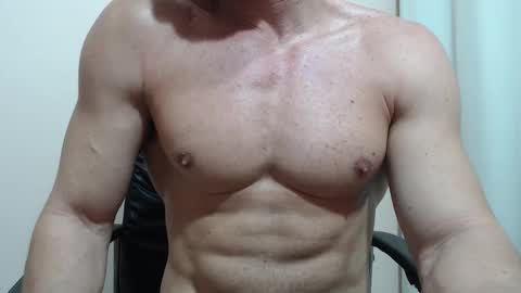 saradorj92 online show from February 2026 04:00:01 AM