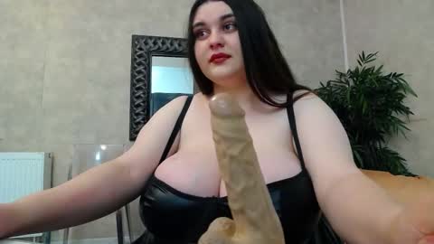 saraelise online show from March 2026 03:29:01 PM