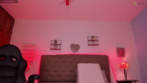 Snapshot of saraevil chatting on February 2025 06:40:01 AM Sara online show from February 2025 06:40:01 AM