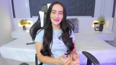 Snapshot of saragomez_1 chatting on October 2025 11:51:02 AM Sara Gomez online show from October 2025 11:51:02 AM