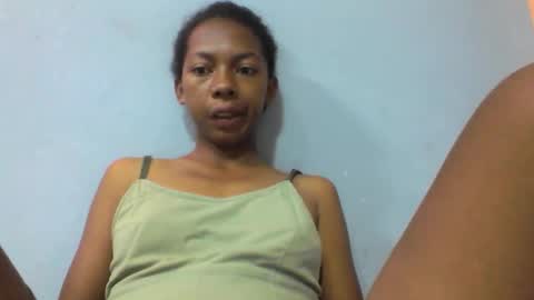 Snapshot of sarah146341 chatting on January 2026 04:15:01 AM sarah146341 online show from January 2026 04:15:01 AM