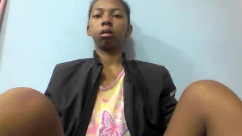 Snapshot of sarah146341 chatting on January 2026 03:33:01 AM sarah146341 online show from January 2026 03:33:01 AM