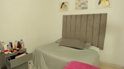 sarah__bigboobs online show from October 2025 09:15:01 PM