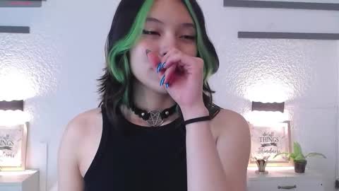 Sarah online show from February 2026 01:56:02 PM